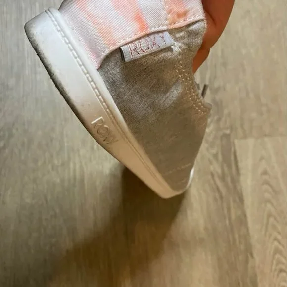 Roxy Bayshore Sneakers Women’s Size 10 Light Gray Casual Slip-On Comfort Shoes - Picture 2 of 6